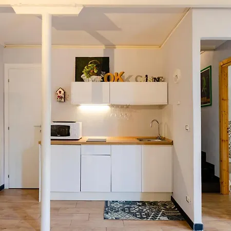 Joivy Superb Flat Near Christopher Columbus' House アパート ジェノヴァ