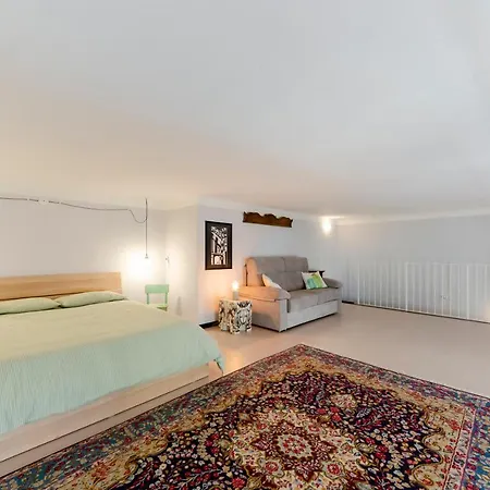 Joivy Superb Flat Near Christopher Columbus' House 公寓 *
