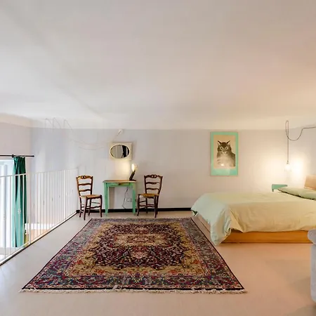 Joivy Superb Flat Near Christopher Columbus' House アパート ジェノヴァ